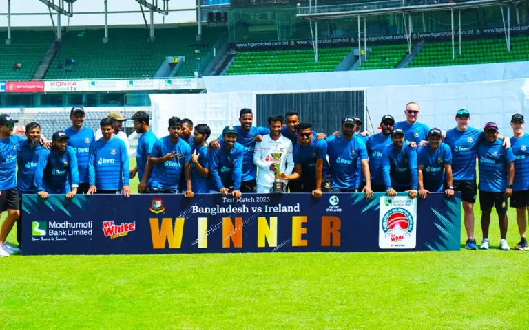 টেস্টে তিন বছর পর সাকিব-মুশফিকের স্বস্তির জয়।