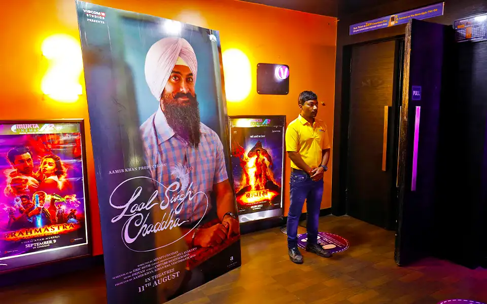 দেশে হিন্দি সিনেমা মুক্তির অনুমোদন দিল সরকার