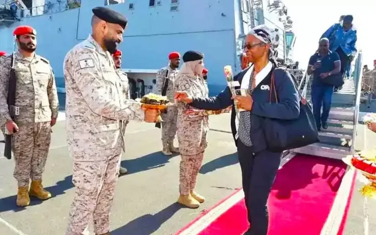 সুদানের মার্কিন দূতাবাসের কর্মীদের সরিয়ে নিল যুক্তরাষ্ট্র