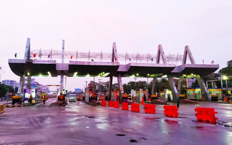 অক্টোবর থেকে ১১ টোল প্লাজায় বাধ্যতামূলক হচ্ছে ই-টোল