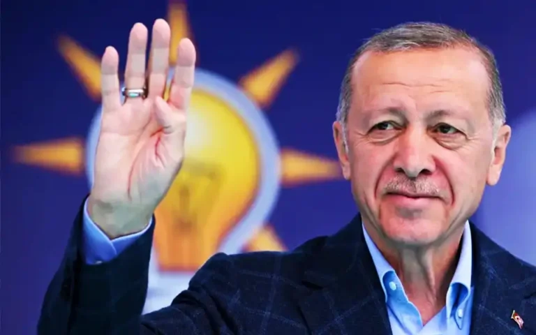 তৃতীয় মেয়াদে তুরস্কের প্রেসিডেন্ট নির্বাচিত এরদোয়ান