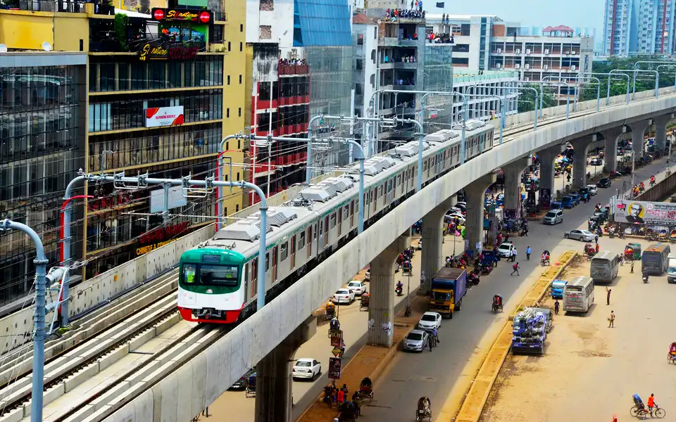 মেট্রোরেল চলবে ১২ ঘণ্টা, বদলাচ্ছে সাপ্তাহিক ছুটির দিন