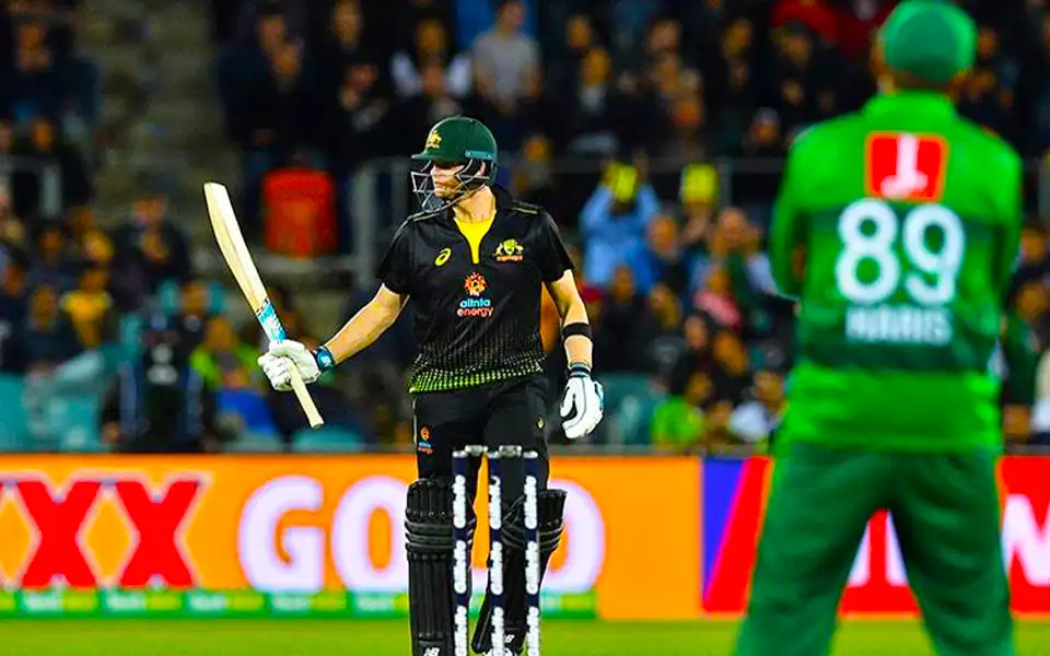 দুই দিনেই শীর্ষস্থান হারালো পাকিস্তান