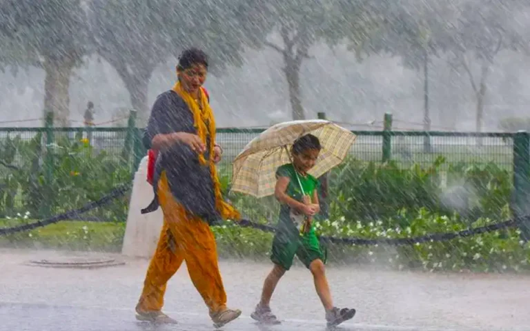 দেশের ২০ জেলায় ঝড়-বৃষ্টির পূর্বাভাস