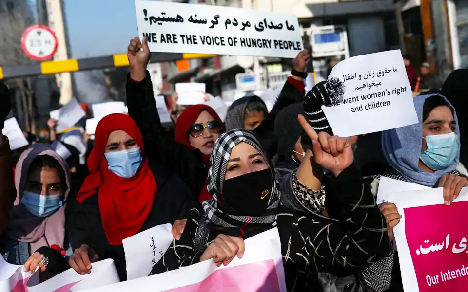 আফগানিস্তানে বিষ প্রয়োগে প্রাথমিক স্কুলের ৮০ ছাত্রী হাসপাতালে