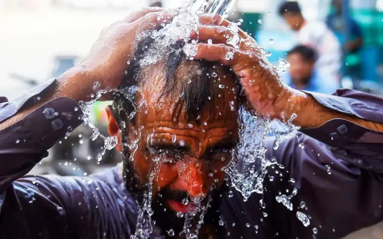 দেশজুড়ে বইছে তাপপ্রবাহ, তাপমাত্রা আরও দুদিন থাকতে পারে