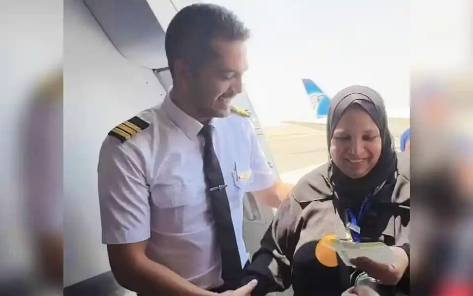 Son took his mother to Hajj by flying himself!