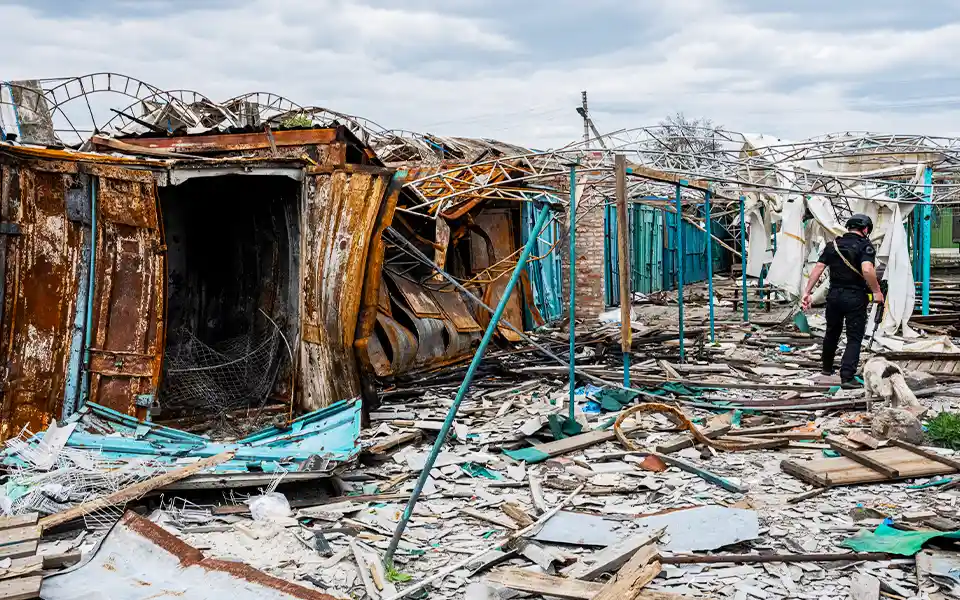 ইউক্রেন পুনঃর্গঠনে ৩ বিলিয়ন ডলার সহযোগিতার প্রতিশ্রুতি যুক্তরাজ্যের