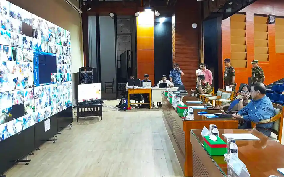 Chittagong-10 by-election EC is monitoring the voting on CC cameras