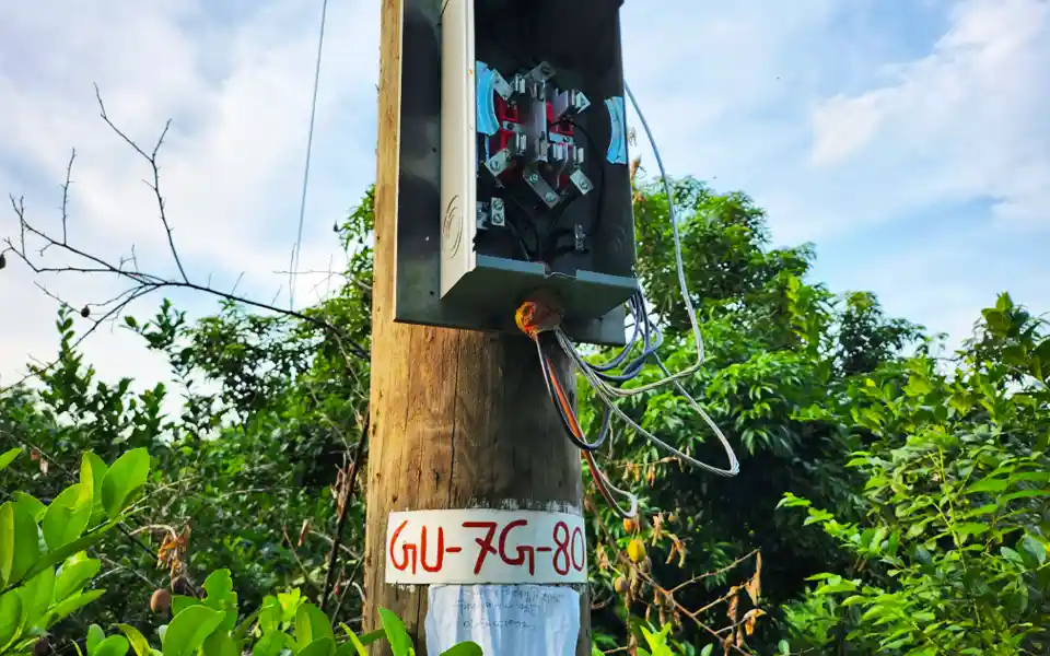 Electric meter theft, Thieves give the number to send money in the receipt to get the meter