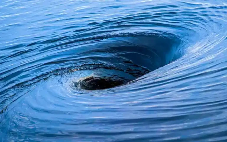 Huge hole under the Indian Ocean!