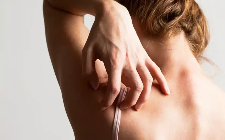 Anti-scratch ingredients and food