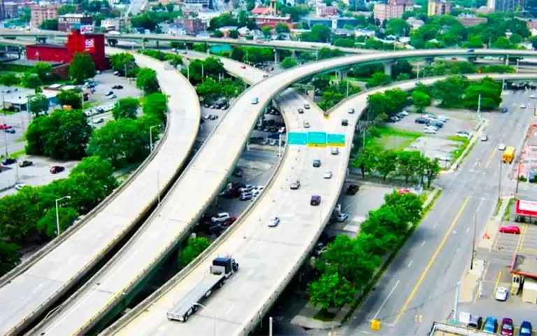 Elevated expressway toll is minimum 80 to maximum 400 taka