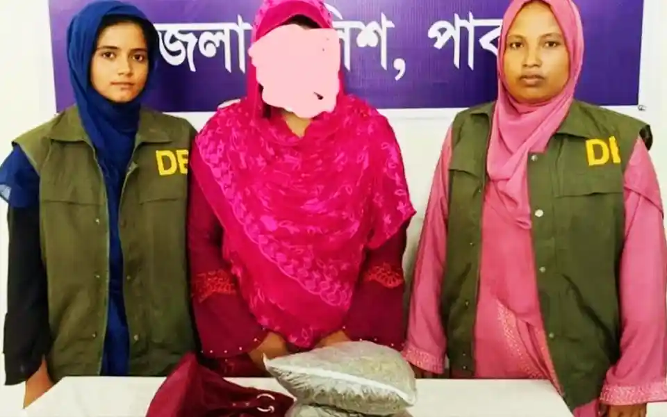 Municipal women's council arrested with marijuana