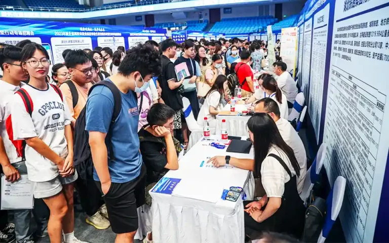 Record youth unemployment rate in China, 21 percent unemployed