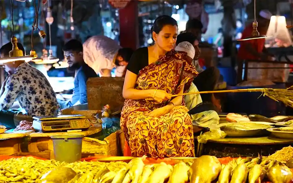 Sabila Noor is a fish seller