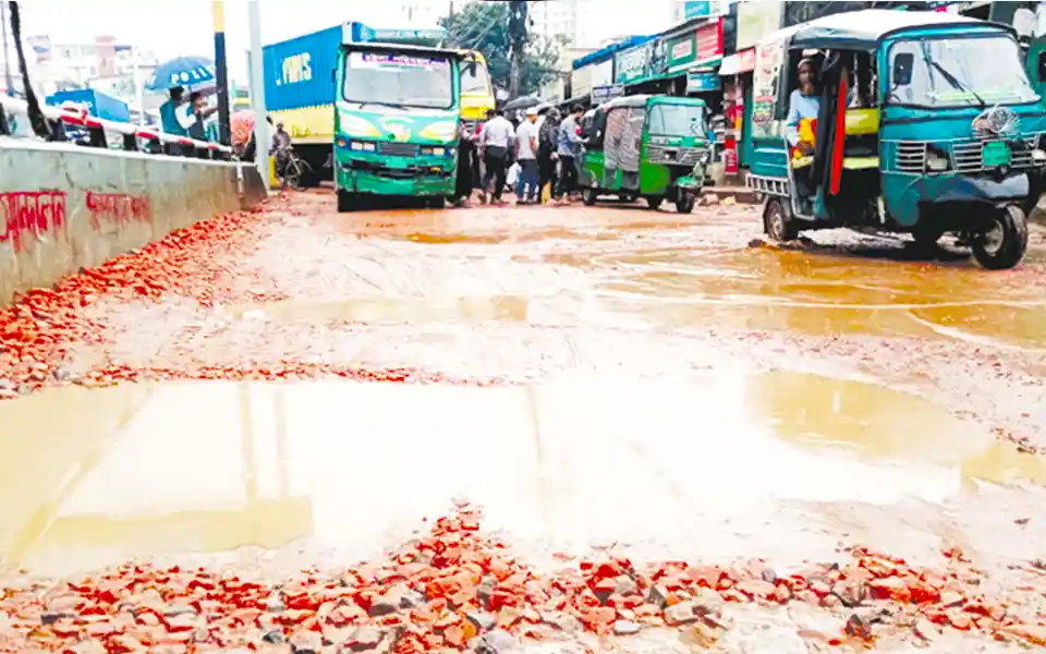 Water has come down from Chittagong city, new suffering broken road