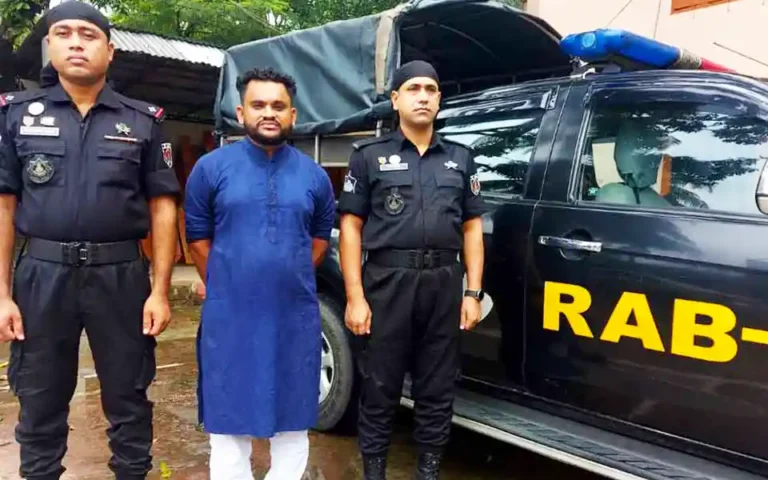 Youth arrested with weapons and bullets in Comilla, private car seized