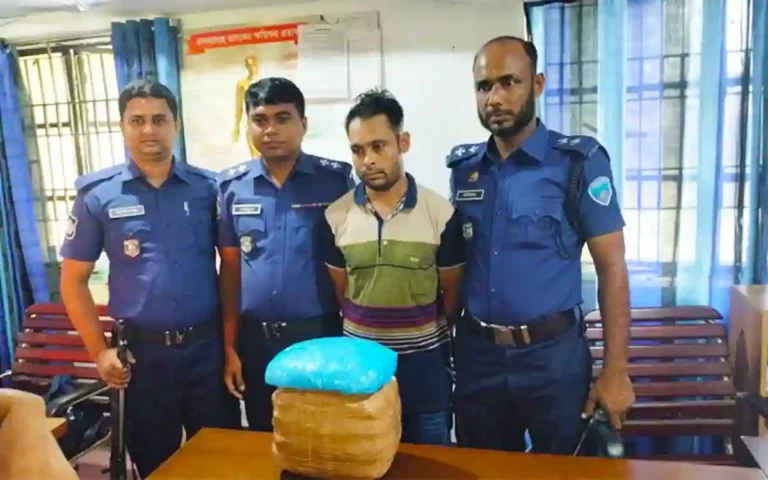 5 kg ganja seized in Comilla's Nangalkot, Rohingya detained