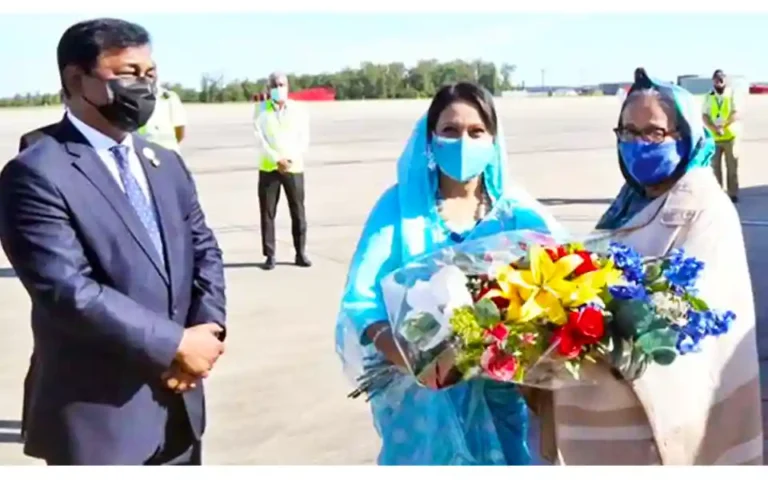 Prime Minister arrives in Washington DC