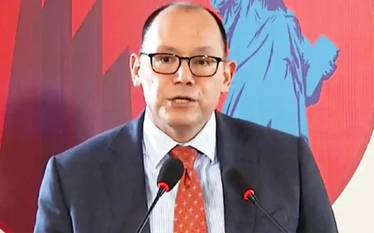 The US ambassador said whether the judicial department will also fall under the visa policy