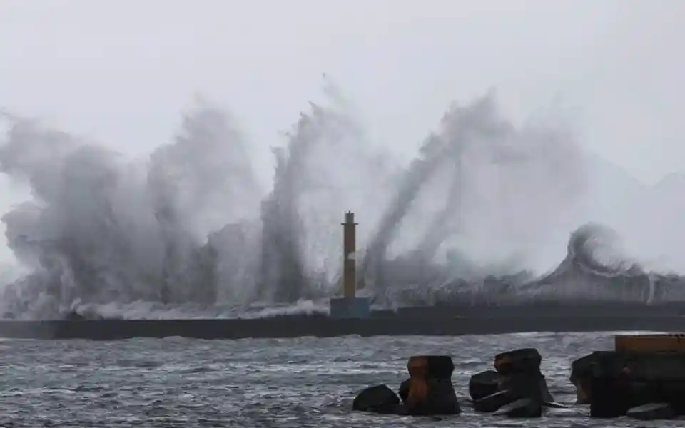 Typhoon Haikui is going to hit Taiwan directly