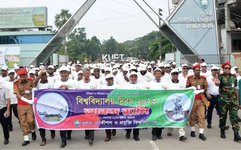 স্নাতকোত্তরে শিক্ষার্থী কমিয়ে বিশ্ববিদ্যালয়সমূহকে গবেষণায় মনোযোগ দেওয়ার পরামর্শ ইউজিসির