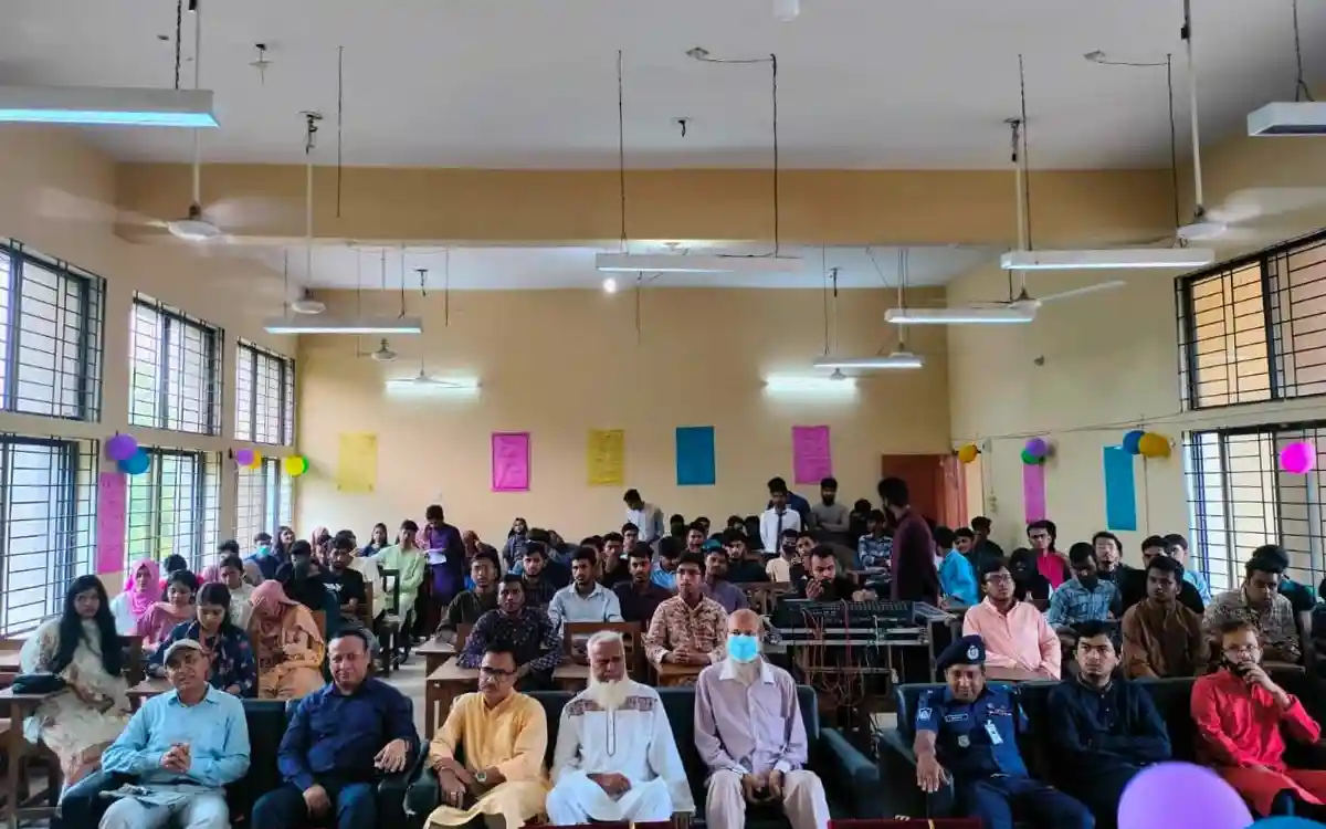 নবীন বরণ ও বিদায় সংবর্ধনার আয়োজন করলো কুবিস্থ চট্টগ্রাম স্টুডেন্ট'স এসোসিয়েশন