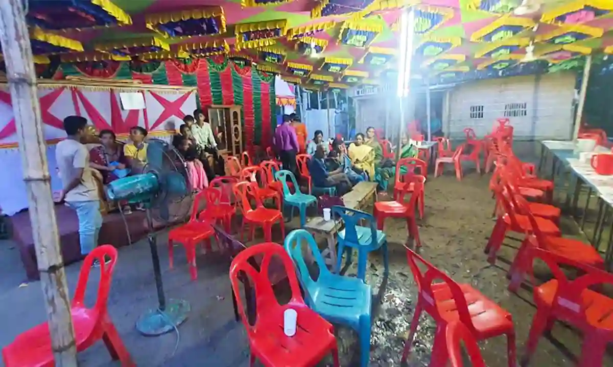 3 were arrested in the clash over taking pictures at the wedding house, 5 motorcycles were seized