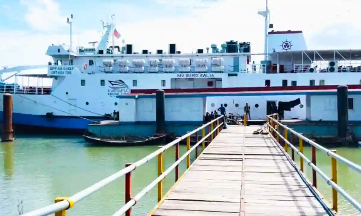 300 tourists stranded in St Martin