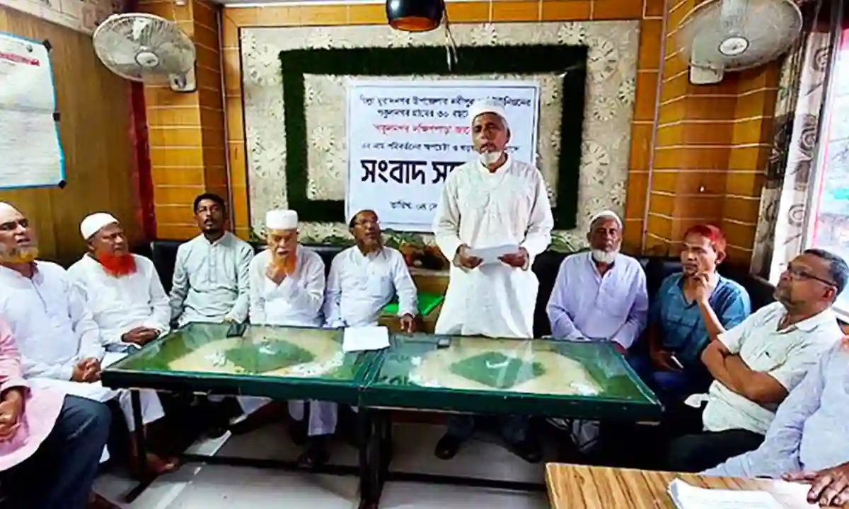 Clash between two villages over the naming of a mosque in Cumilla, counter cases