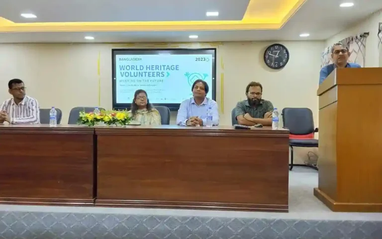 কুবিতে ইউনেস্কো ওয়ার্ল্ড হেরিটেজ ভলেন্টিয়ারদের দিনব্যাপী কর্মসূচি পালিত