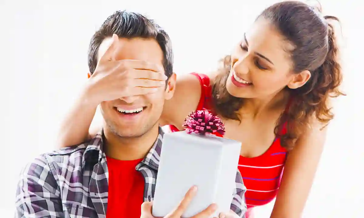 If you have a 'boyfriend', what are you giving him today?