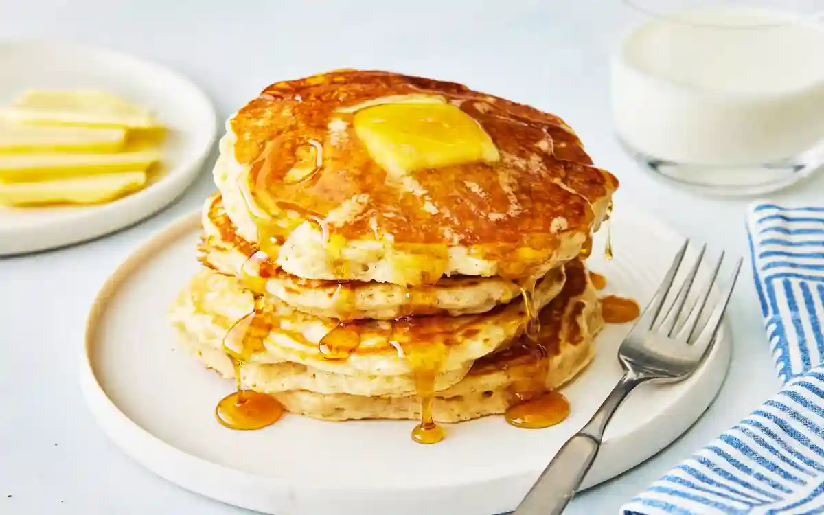 Make delicious pancakes for afternoon snack