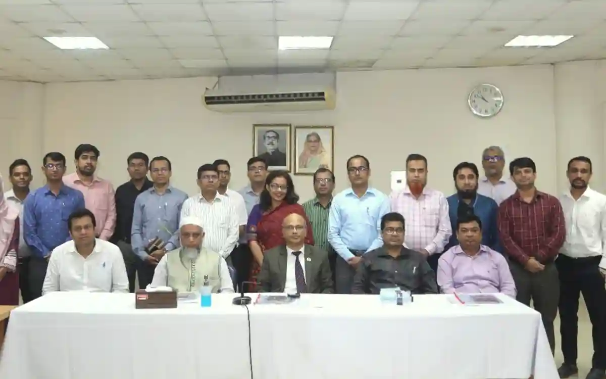 সুশাসন নিশ্চিত করতে ডিজিটাল প্রযুক্তি ব্যবহারের আহ্বান ইউজিসি’র