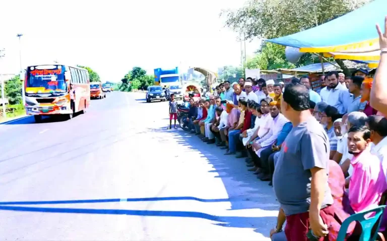 A.League position to keep traffic normal on day 2 of blockade in Cumilla