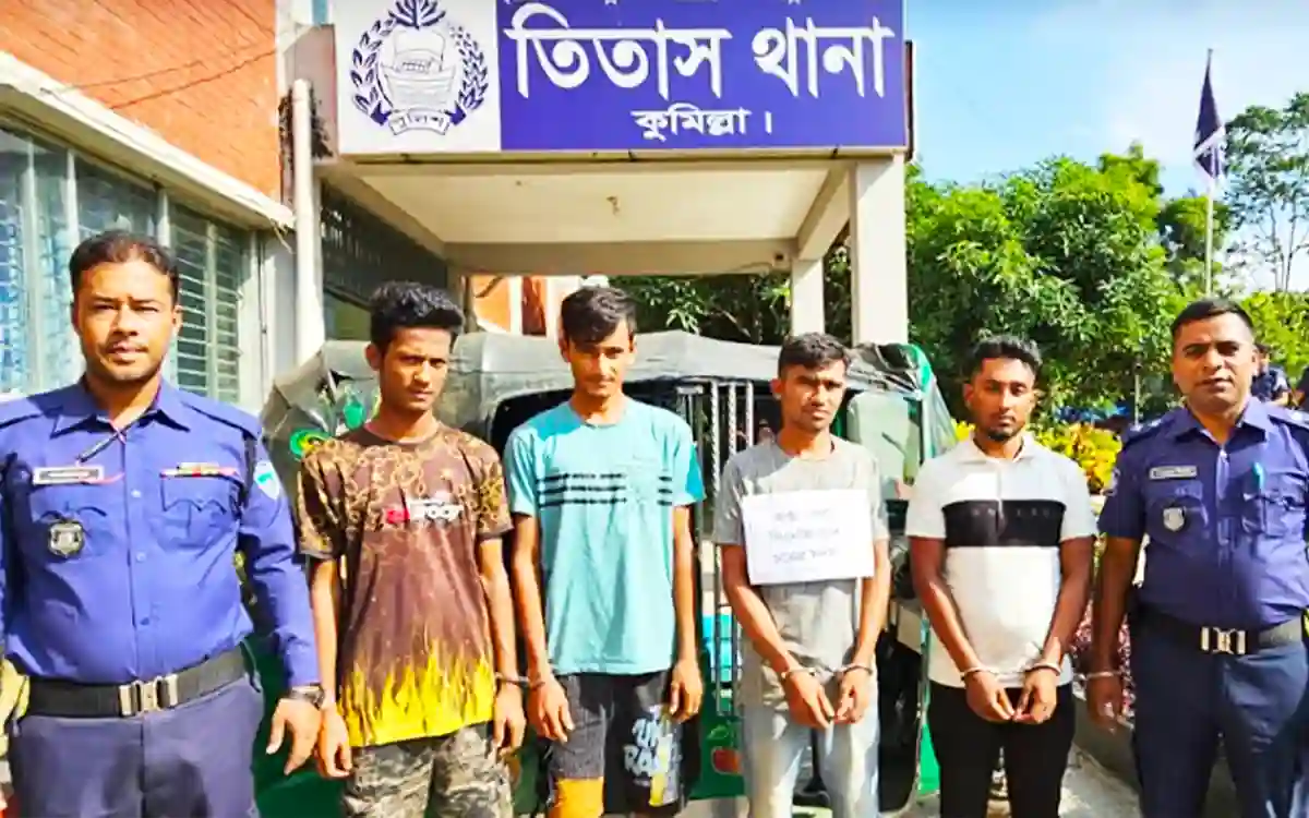 Four members of a gang of thieves including stolen CNG were arrested in Titas of Cumilla