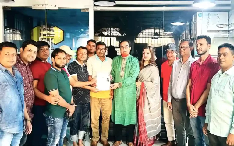 MP Bahar bought the nomination form of the Awami league