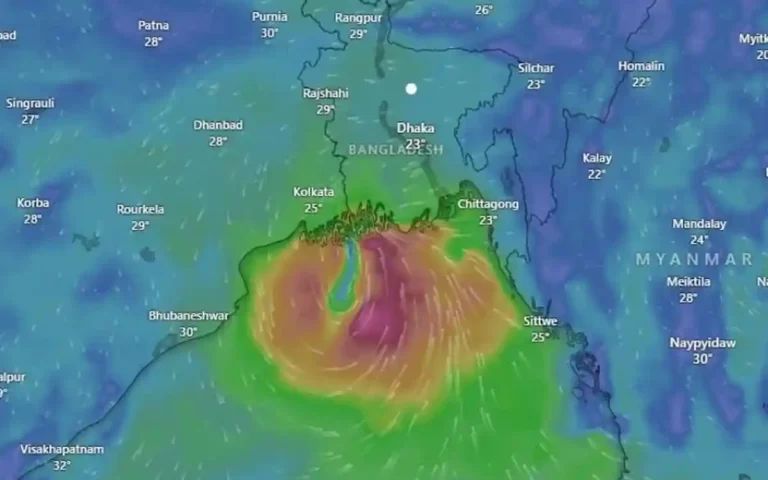 ঘূর্ণিঝড় মিধিলি বাংলাদেশের উপকূল অতিক্রম করছে