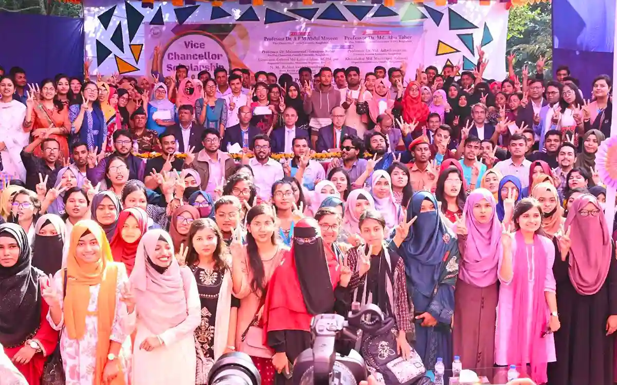 391 students of Cumilla University got Vice Chancellor Scholarship