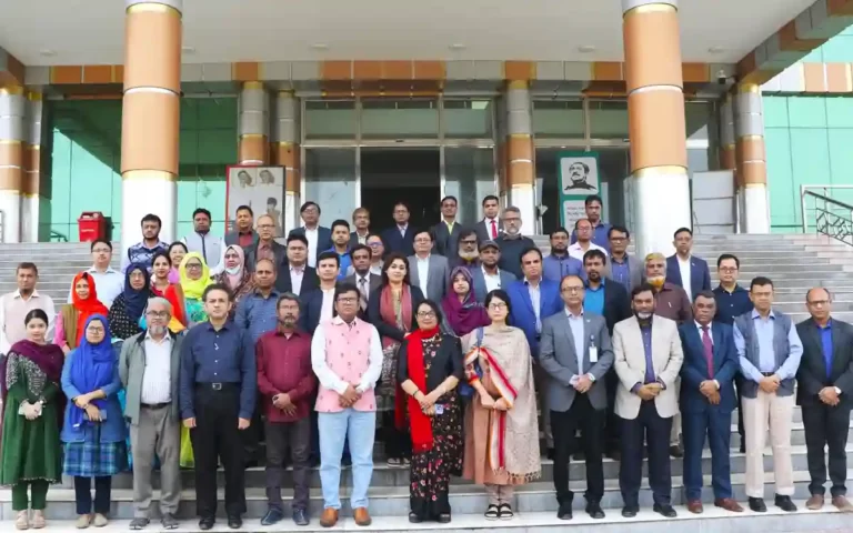 A workshop on Smart Bangladesh was held at Bangladesh Open University