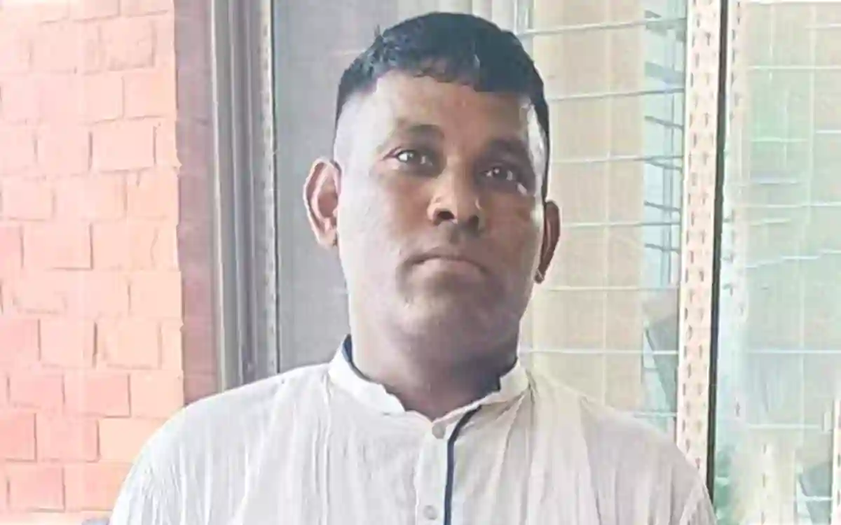 Awami League leader hacked to death in Cumilla