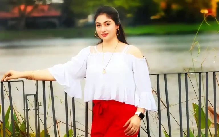 Hasna Hena Akhee Achol