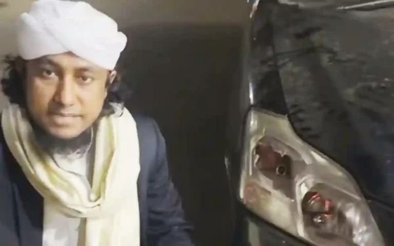 Mufti Taheri's car vandalized during waj mahfil in Cumilla
