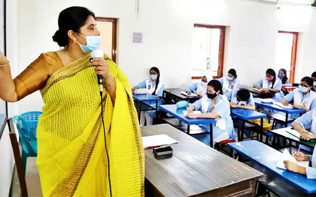 TEACHER