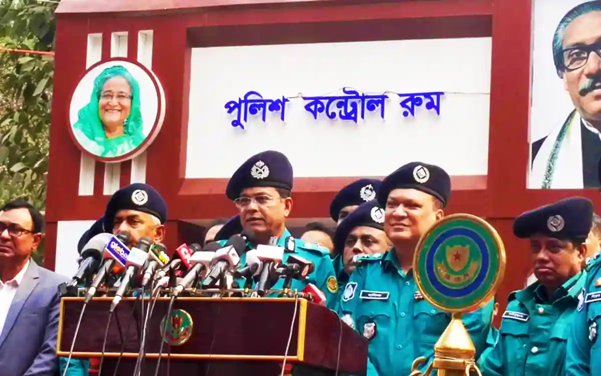 Strict instructions of DMP to maintain law and order in book fair