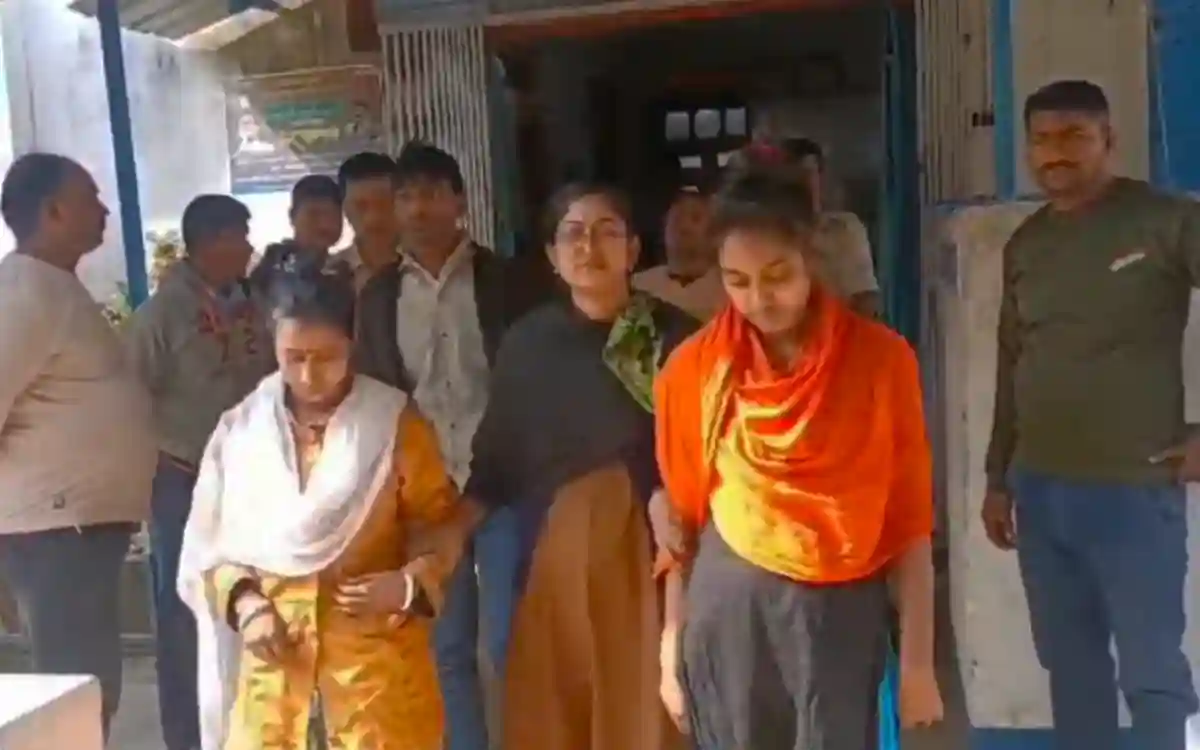 11 Bangladeshis including women arrested, jailed while traveling to India illegally