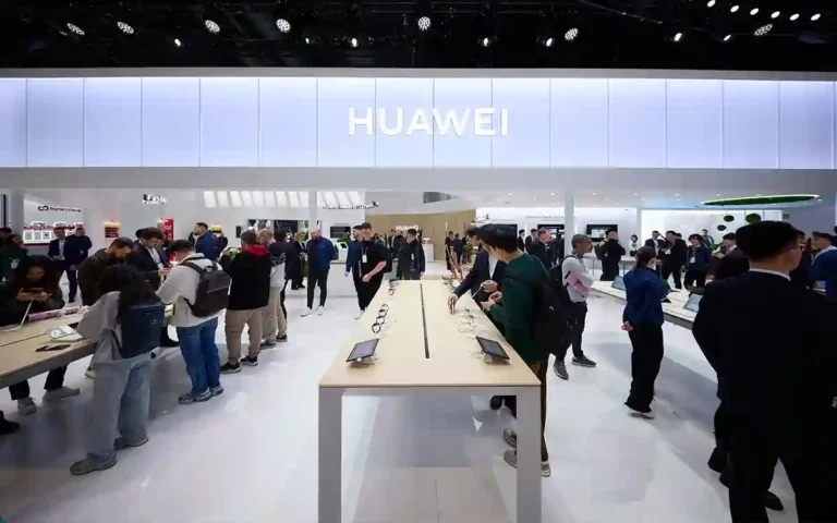 At the Mobile World Congress, Huawei's focus is on creating products that combine fashion and advanced technology