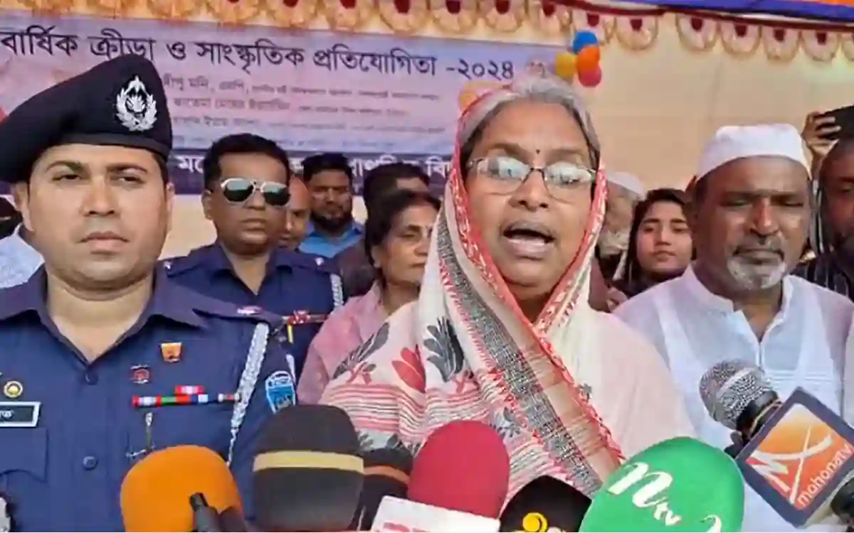 In addition to the government's efforts to control commodity prices, everyones cooperation is needed Said Social Welfare Minister