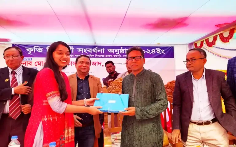 RisingCumilla.Com - 213 meritorious students felicitated at Debidwar, Cumilla